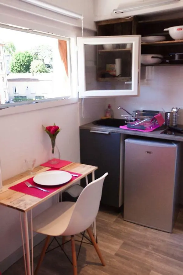 Capitole - Studio D'Amoureux Sur Les Toits Apartment Toulouse 0*,